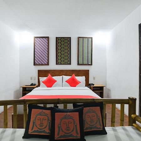 Oyo 472 Poleng Villa Angeles Luaran gambar
