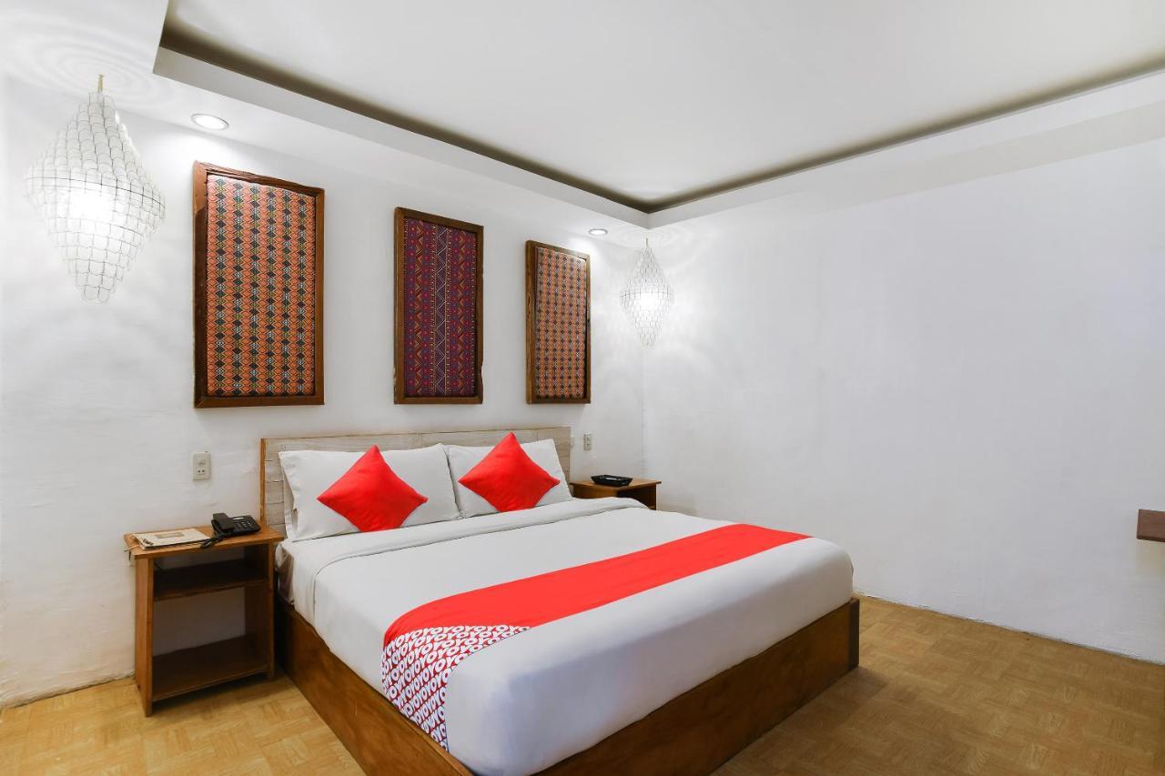 Oyo 472 Poleng Villa Angeles Luaran gambar